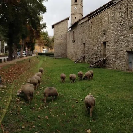 シャレー La Chaumiere, Formule Maison Entiere