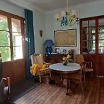 La Chaumiere, Formule Maison Entiere * Colmars