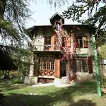 La Chaumiere, Formule Maison Entiere * Colmars